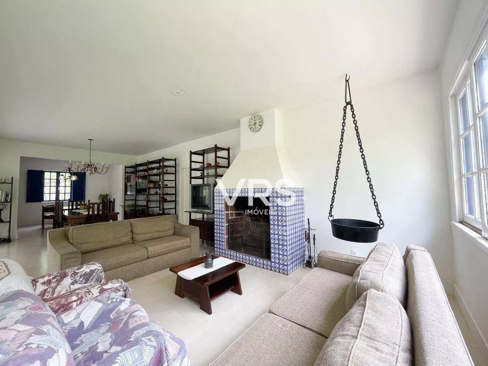 Casa, 4 quartos, 350 m² - Foto 10