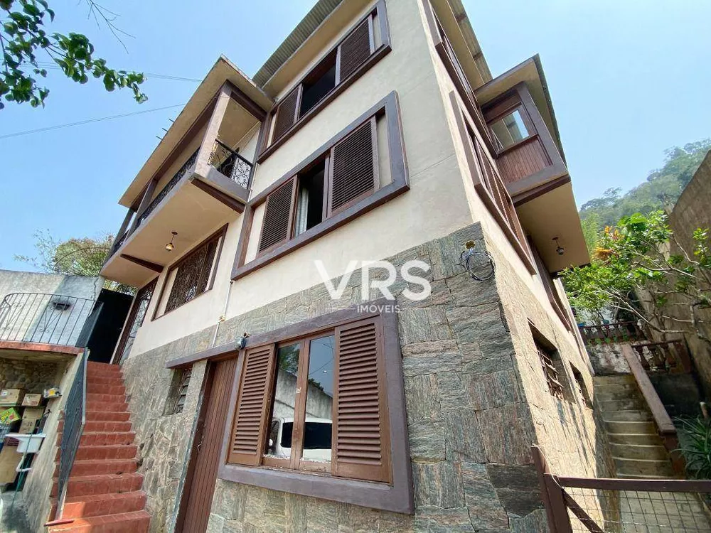 Casa, 2 quartos, 294 m² - Foto 1