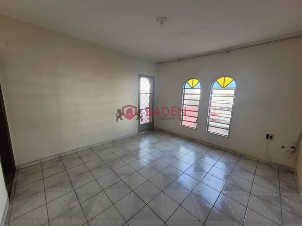 Casa, 4 quartos, 200 m² - Foto 4