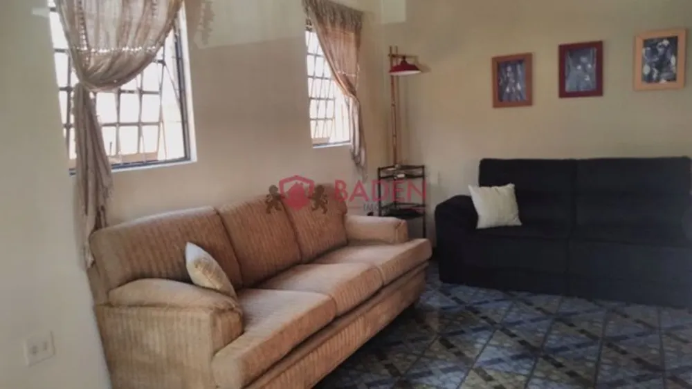 Casa, 3 quartos, 180 m² - Foto 2