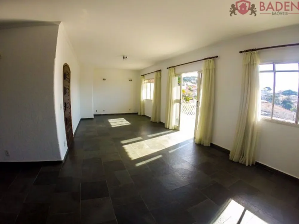 Casa, 3 quartos, 173 m² - Foto 2