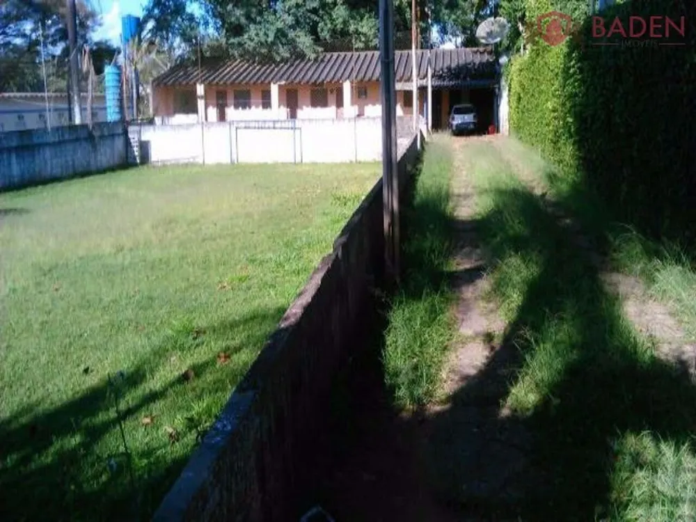 Chácara, 3 quartos, 1000 m² - Foto 1