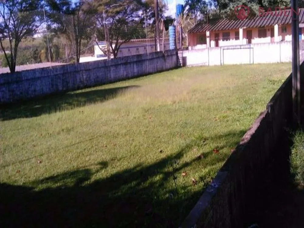 Chácara, 3 quartos, 1000 m² - Foto 2