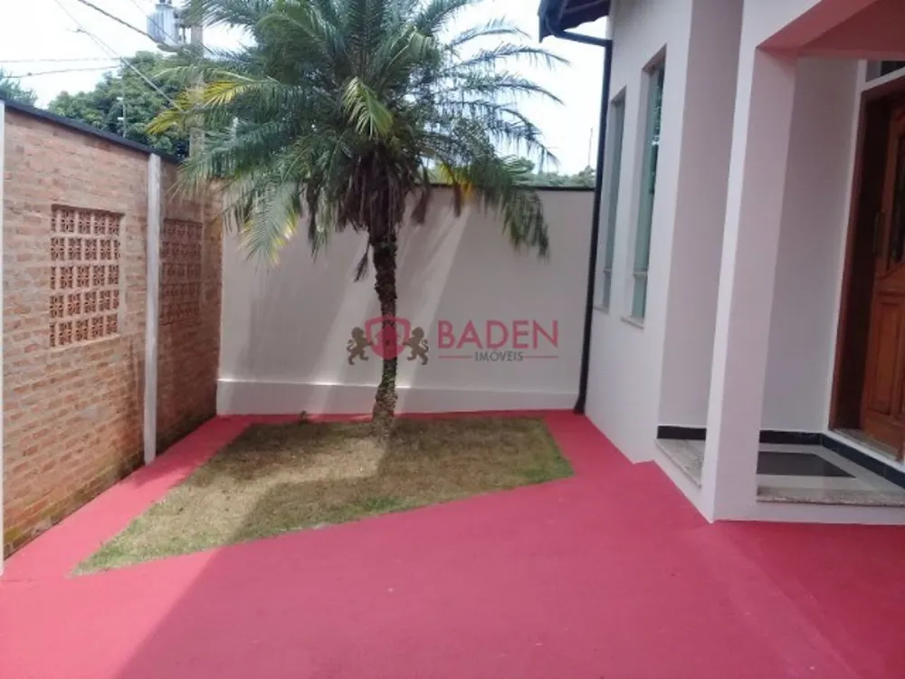 Casa, 3 quartos, 190 m² - Foto 2