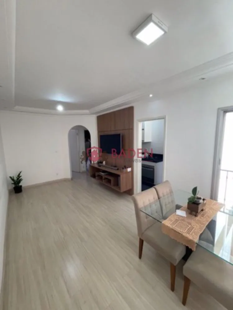 Apartamento, 2 quartos, 74 m² - Foto 2