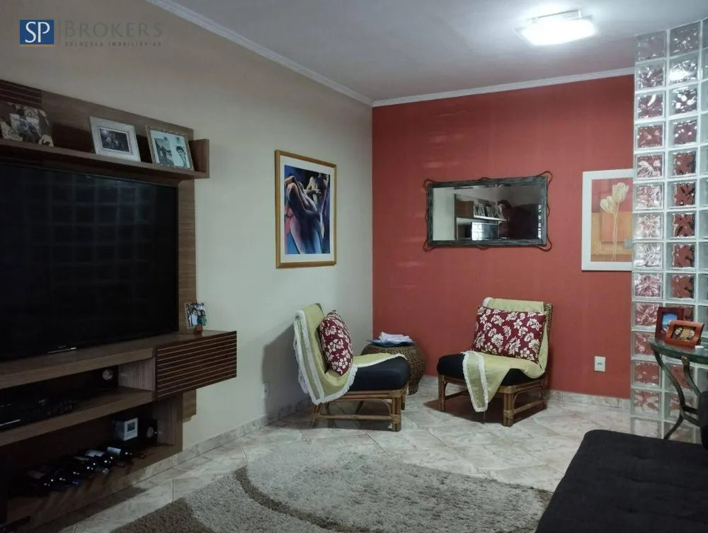 Casa, 3 quartos, 220 m² - Foto 4