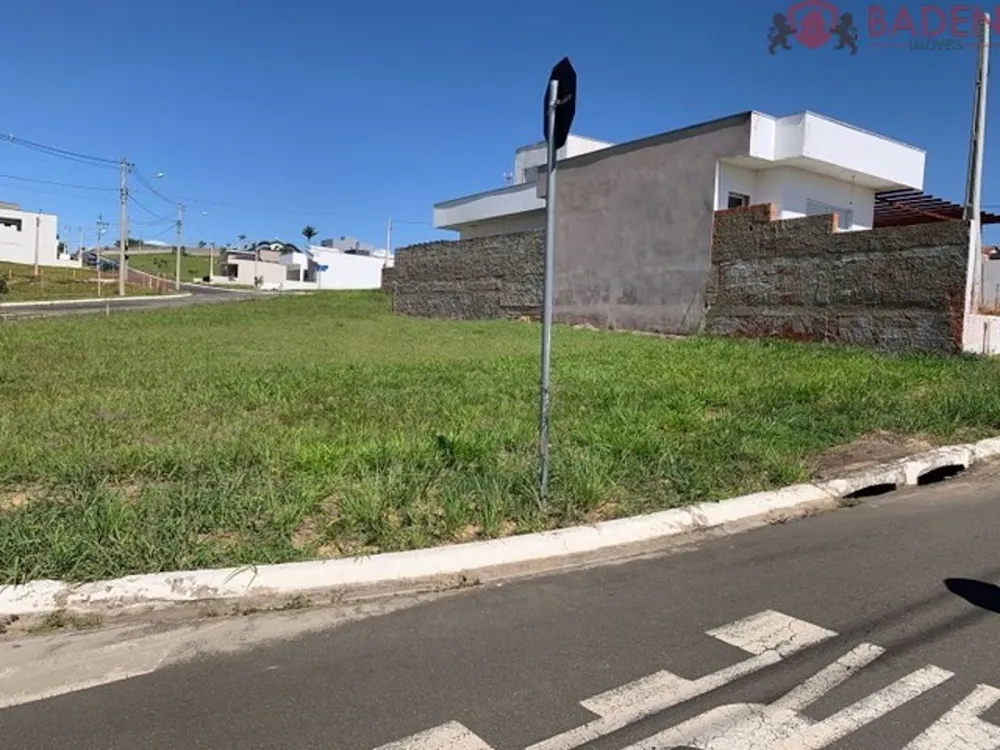 Loteamento e Condomínio, 370 m² - Foto 1
