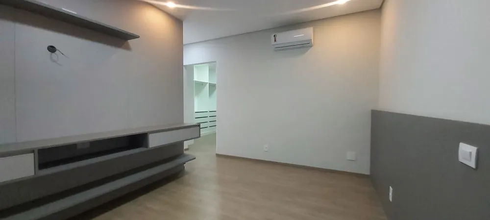 Apartamento, 3 quartos, 190 m² - Foto 3