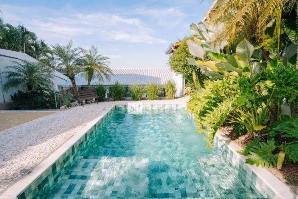 Casa, 3 quartos, 169 m² - Foto 1