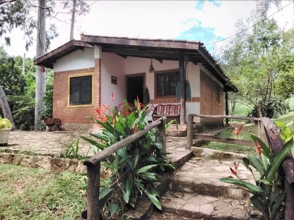Chácara, 3 quartos, 4000 m² - Foto 2