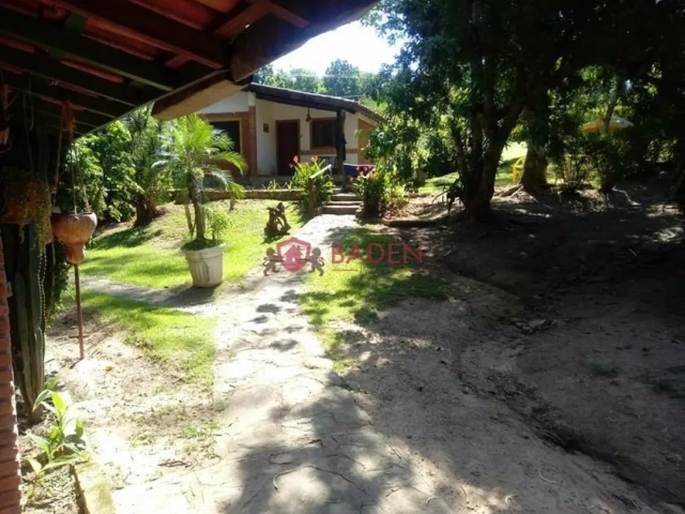 Chácara, 3 quartos, 4000 m² - Foto 1