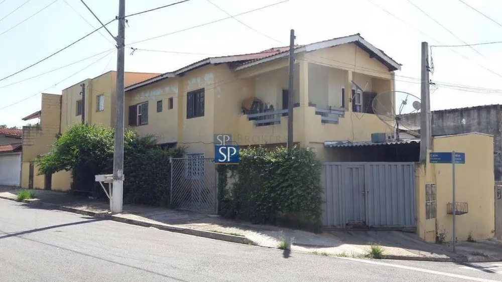 Casa, 10 quartos, 263 m² - Foto 2