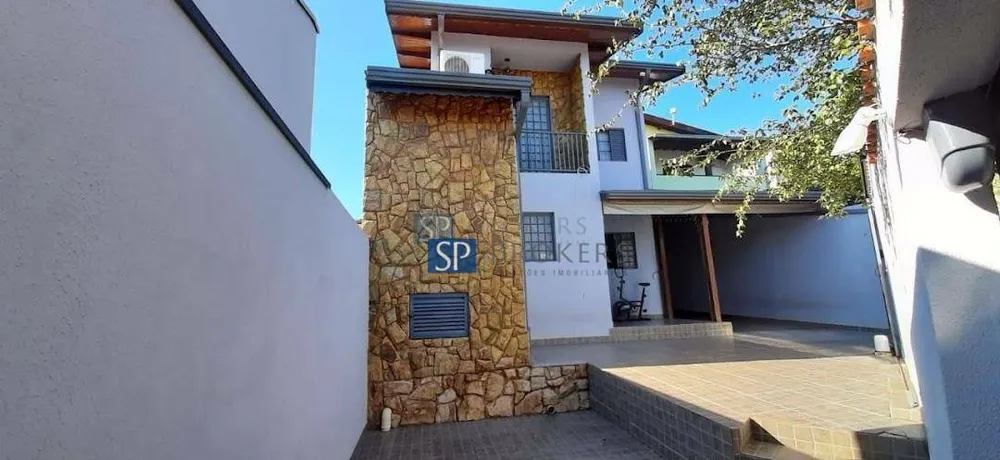 Casa, 3 quartos, 140 m² - Foto 1