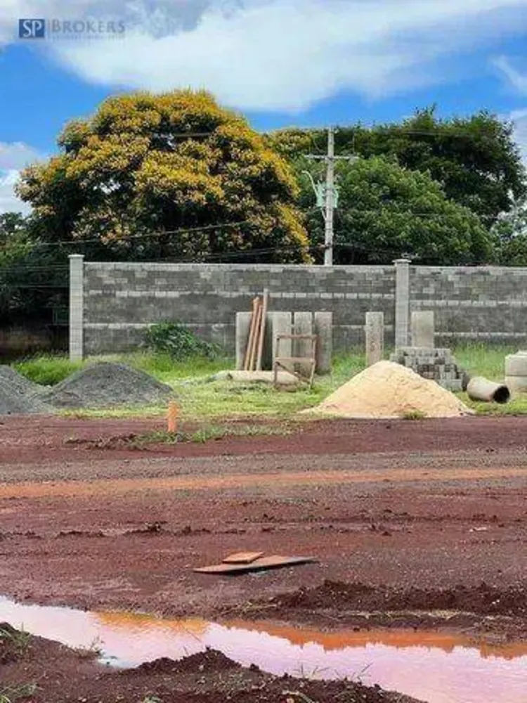 Loteamento e Condomínio, 302 m² - Foto 1
