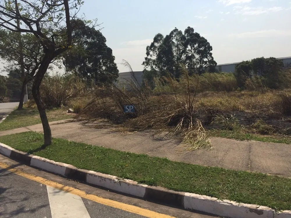 Loteamento e Condomínio, 715 m² - Foto 2