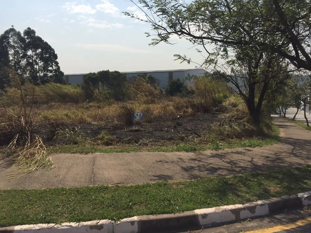 Loteamento e Condomínio, 715 m² - Foto 1