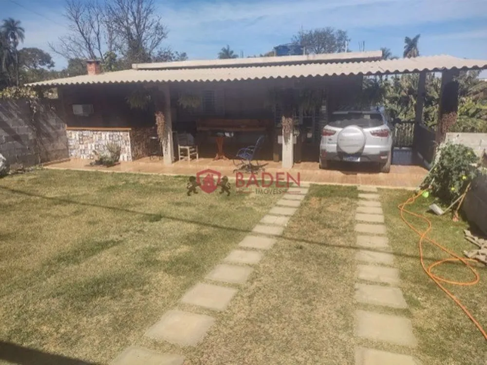 Chácara, 3 quartos, 1000 m² - Foto 1