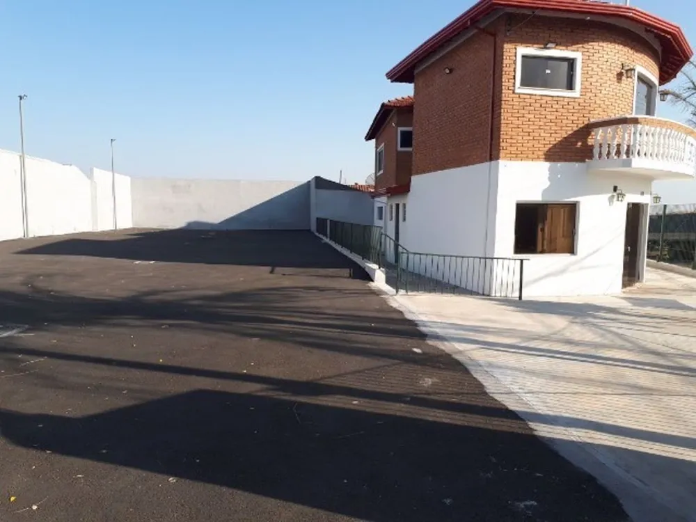 Casa, 4 quartos, 265 m² - Foto 1