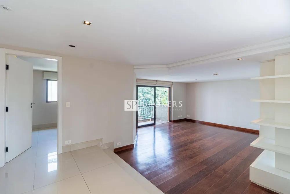 Apartamento, 3 quartos, 180 m² - Foto 1