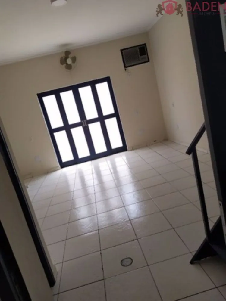 Casa, 3 quartos, 200 m² - Foto 4