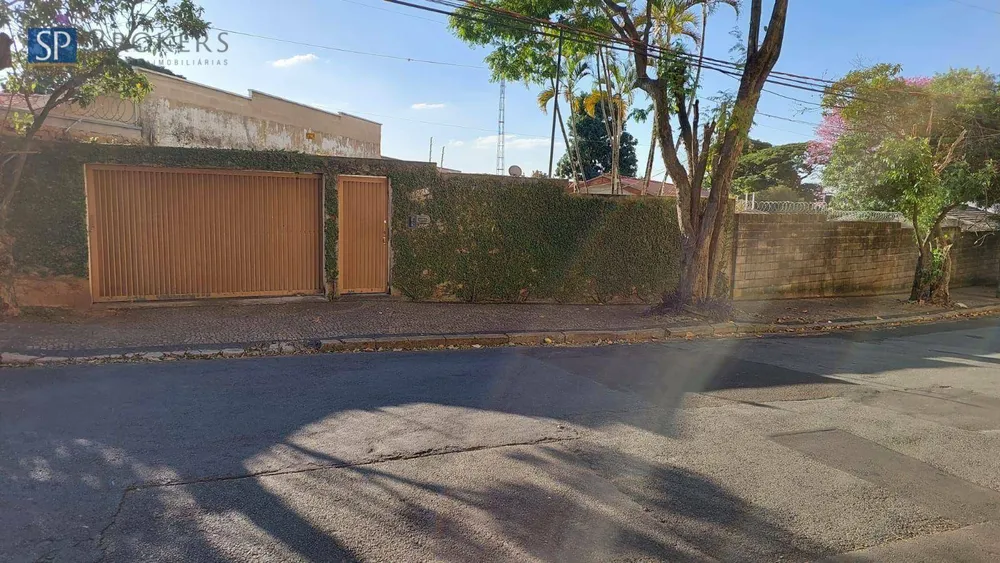Casa, 3 quartos, 206 m² - Foto 2