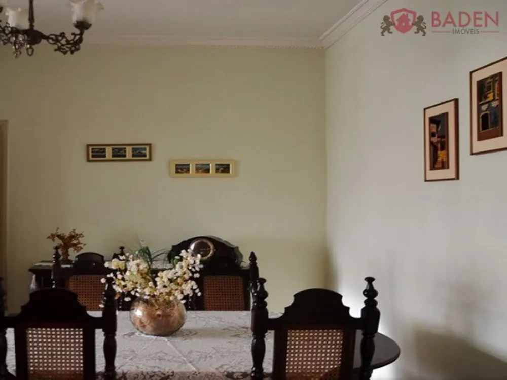Casa, 3 quartos, 206 m² - Foto 4