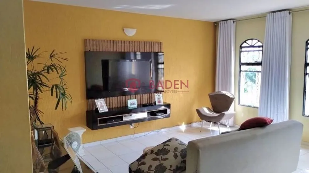 Casa, 4 quartos, 196 m² - Foto 3