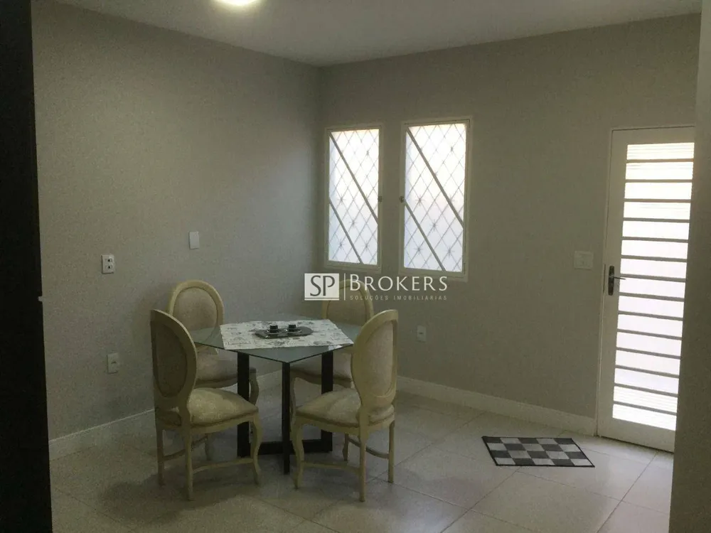 Casa, 4 quartos, 254 m² - Foto 2