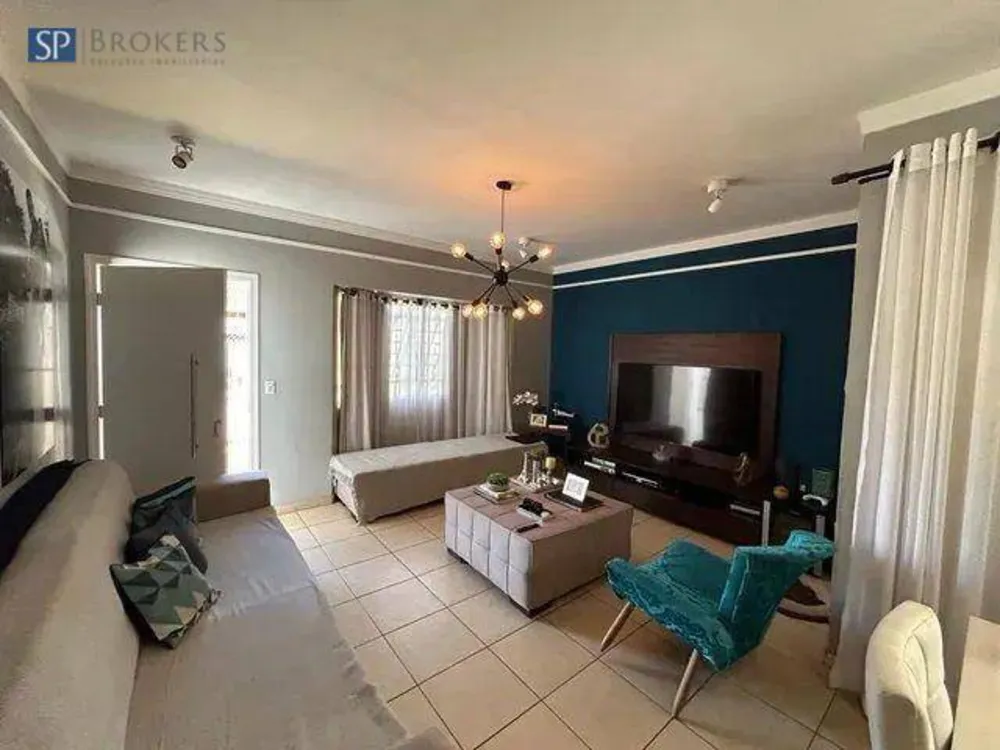 Casa, 3 quartos, 136 m² - Foto 2
