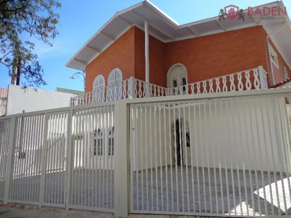 Casa, 6 quartos, 370 m² - Foto 1