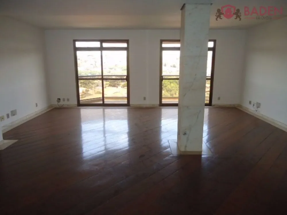 Apartamento, 3 quartos, 208 m² - Foto 2