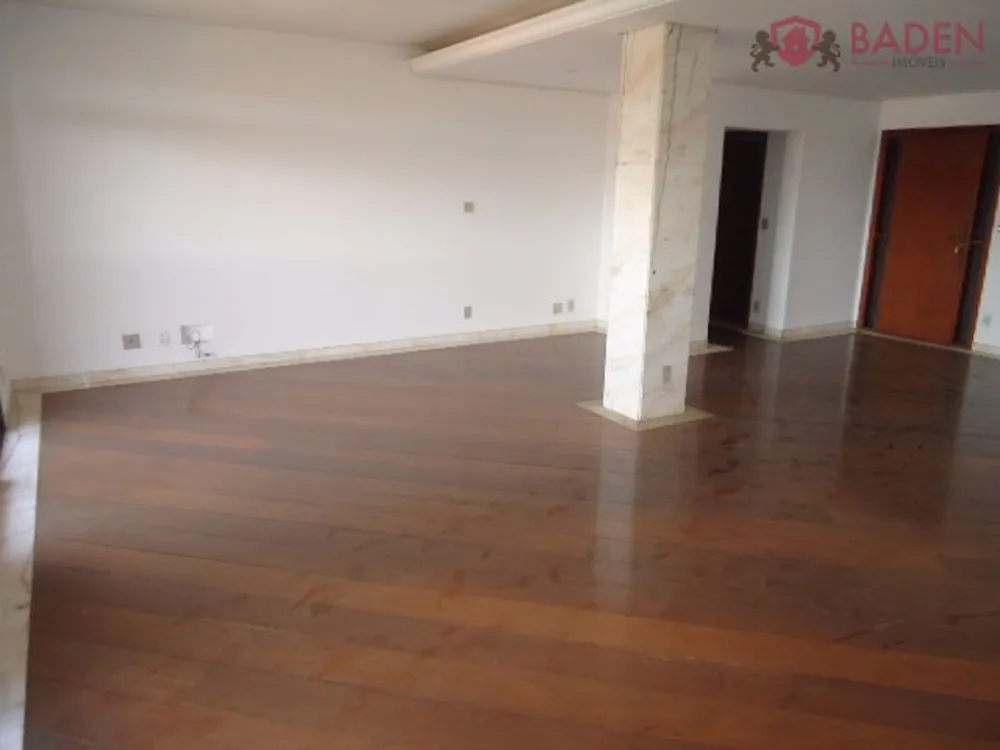 Apartamento, 3 quartos, 208 m² - Foto 4