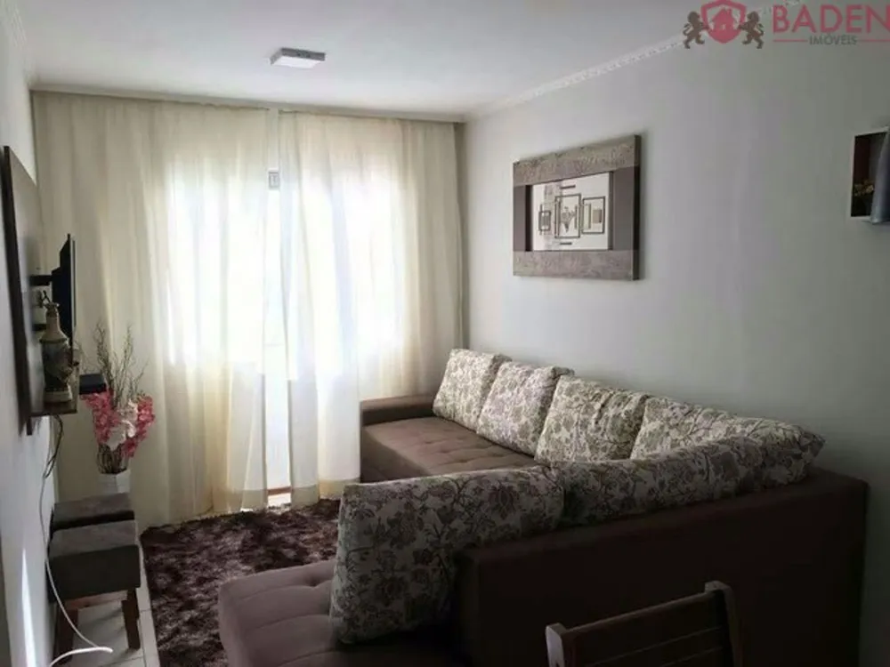 Apartamento, 3 quartos, 74 m² - Foto 1