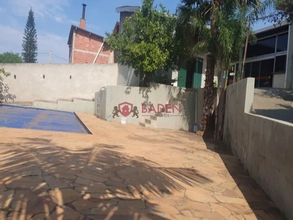 Chácara, 3 quartos, 1300 m² - Foto 2