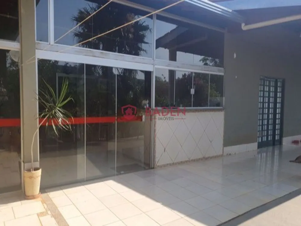 Chácara, 3 quartos, 1300 m² - Foto 4