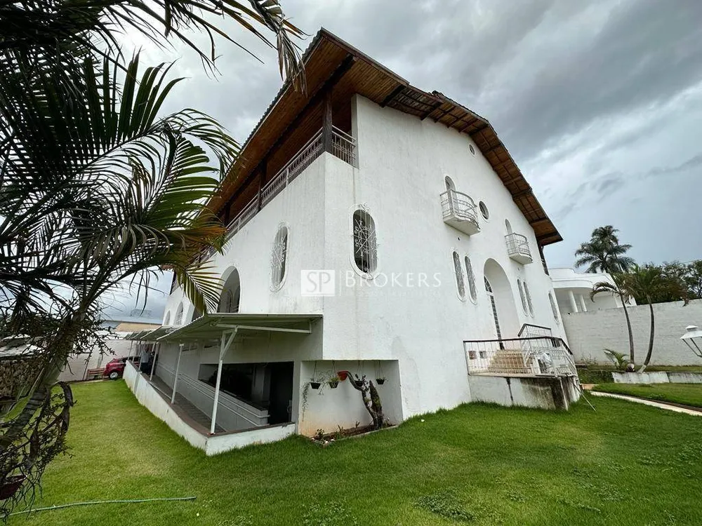 Casa, 15 quartos, 1000 m² - Foto 1