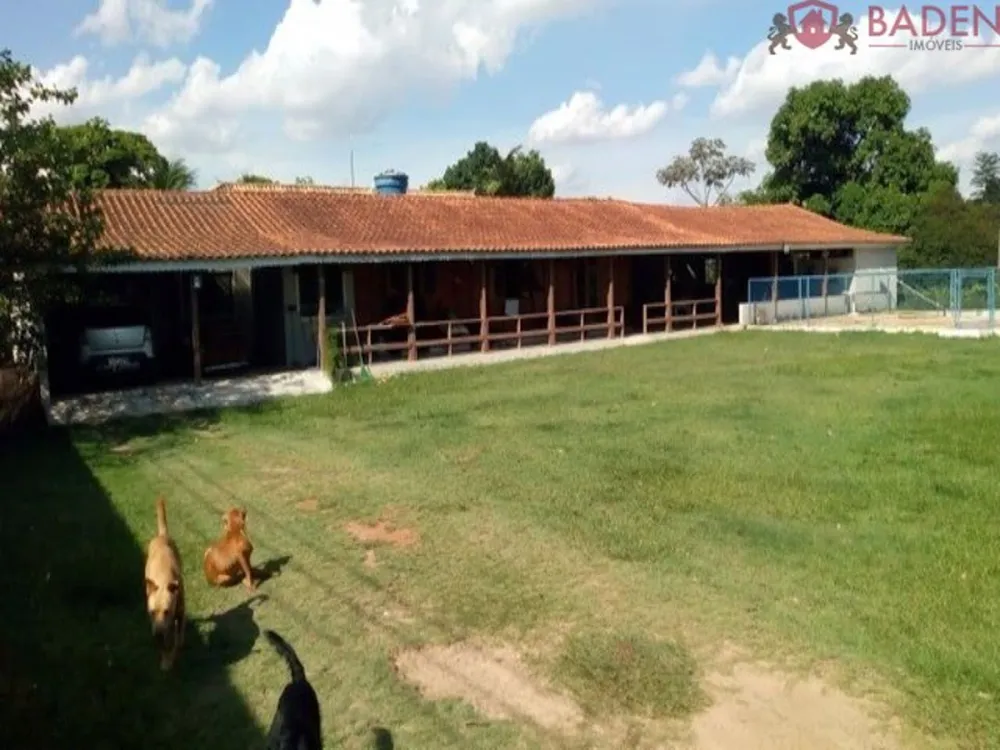 Chácara, 3 quartos, 5200 m² - Foto 1