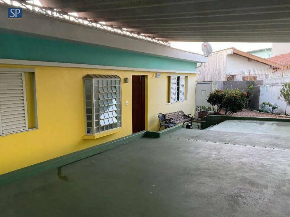 Casa, 3 quartos, 200 m² - Foto 1