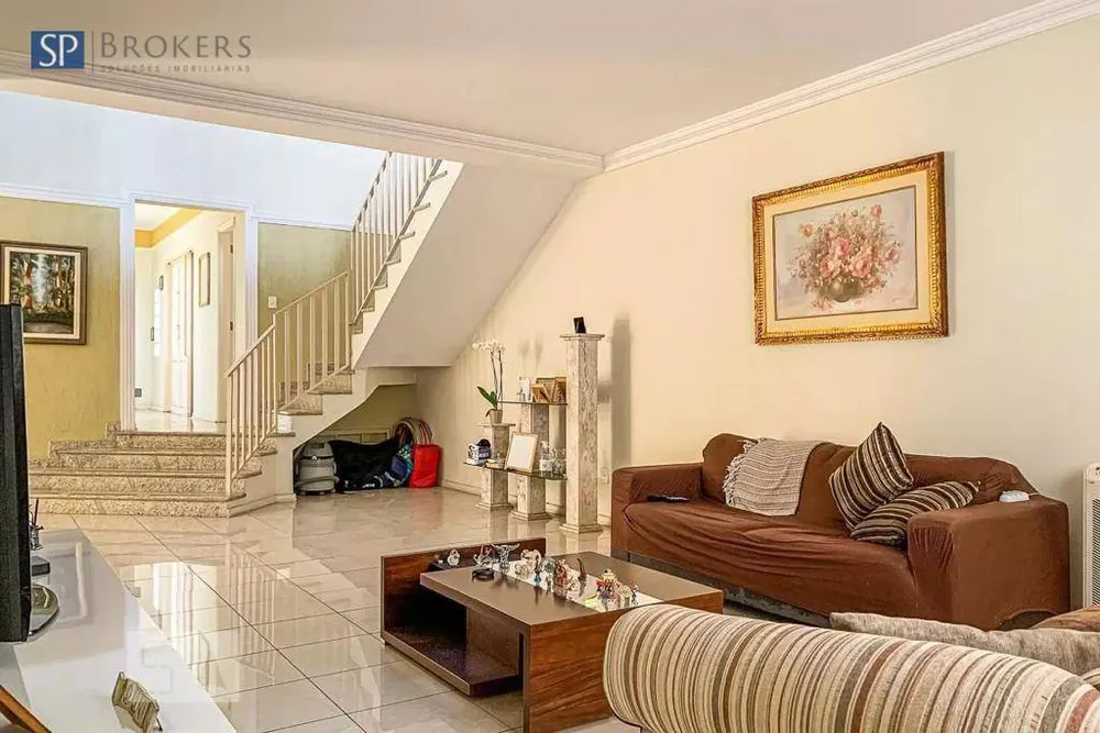 Sobrado, 4 quartos, 261 m² - Foto 2
