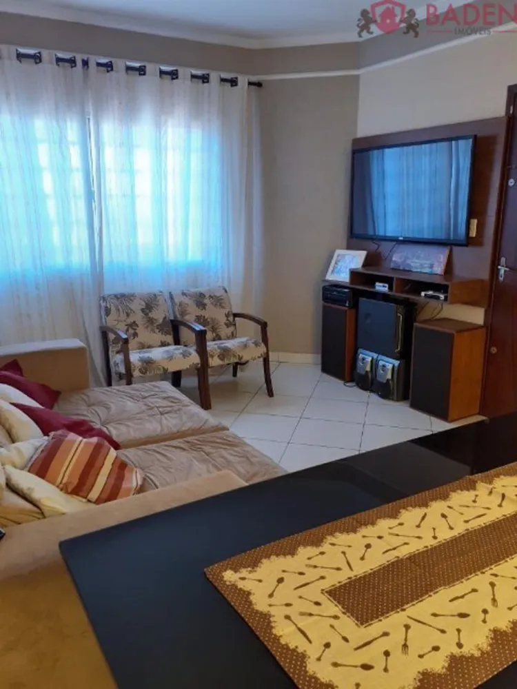 Casa, 3 quartos, 107 m² - Foto 1
