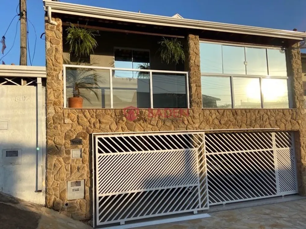 Casa, 3 quartos, 220 m² - Foto 1