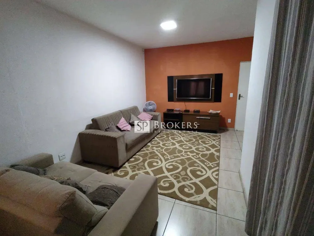 Casa, 4 quartos, 151 m² - Foto 2