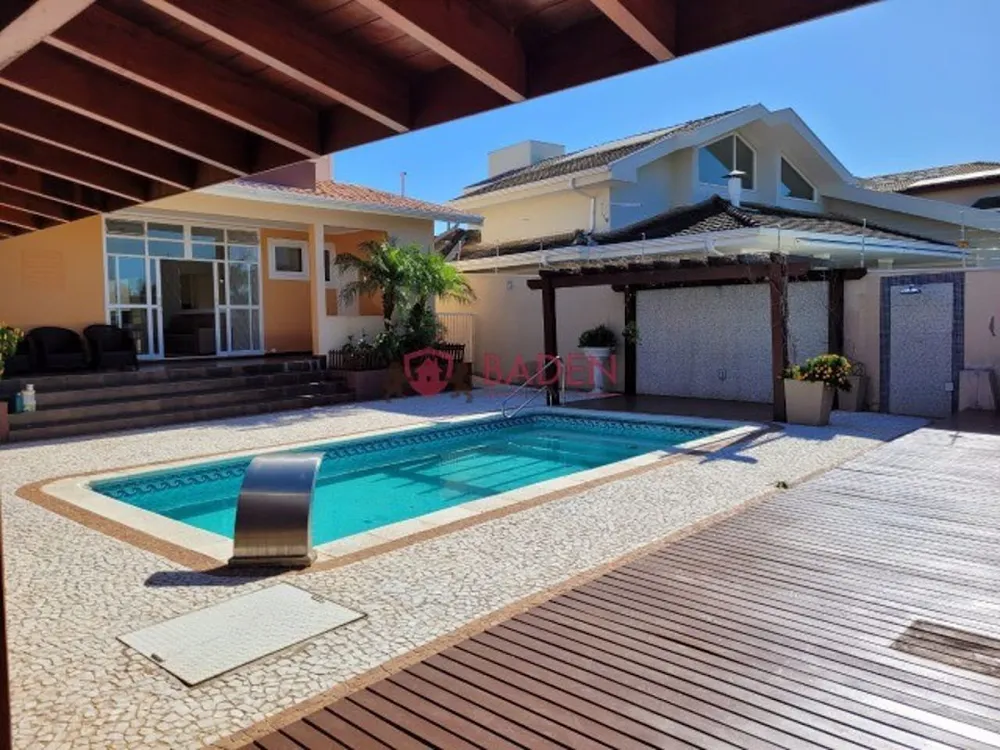 Casa, 4 quartos, 390 m² - Foto 2