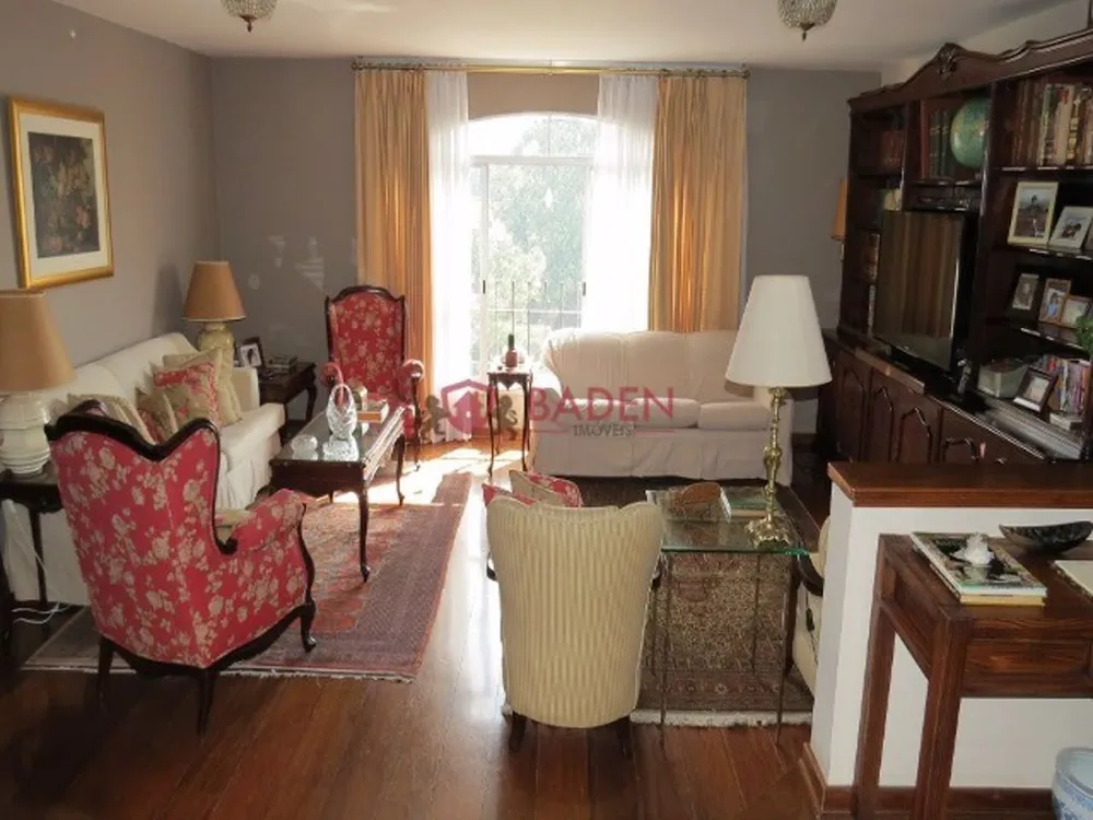 Apartamento, 4 quartos, 211 m² - Foto 1