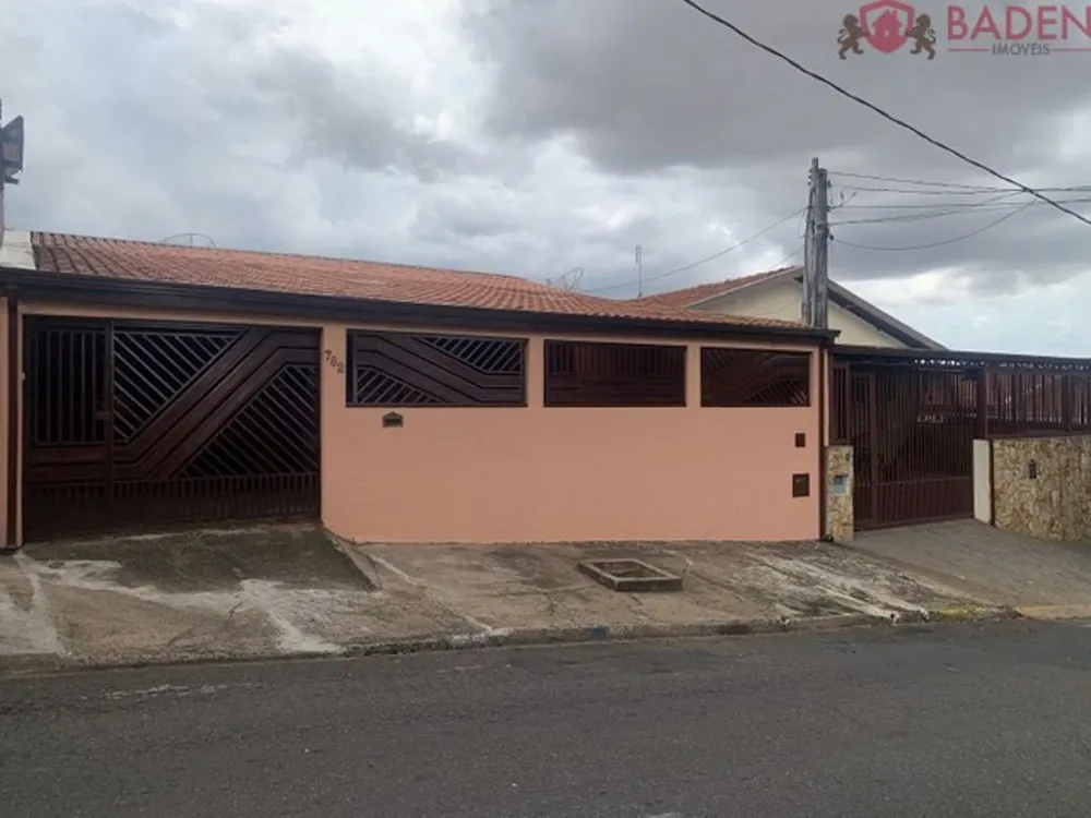 Casa, 3 quartos, 240 m² - Foto 1