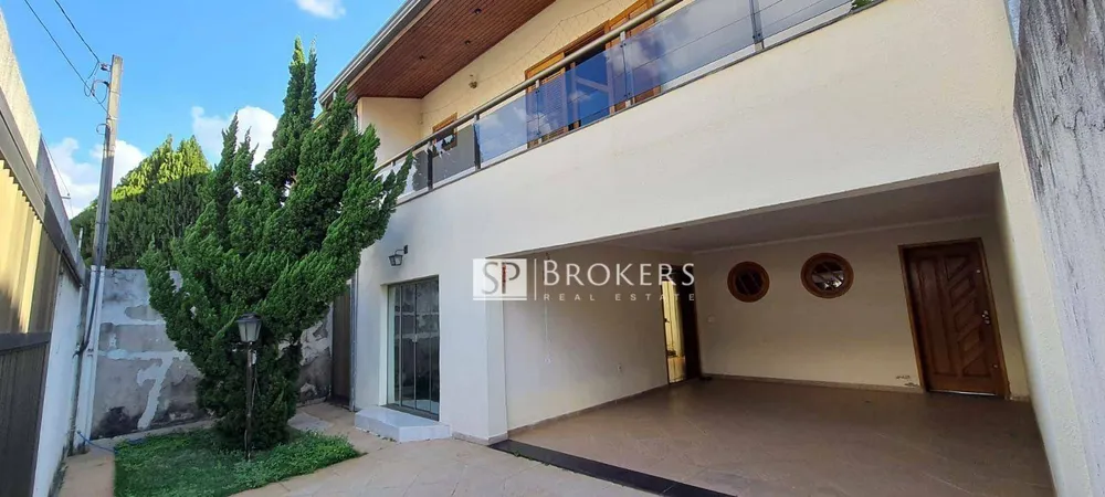 Casa, 3 quartos, 214 m² - Foto 1