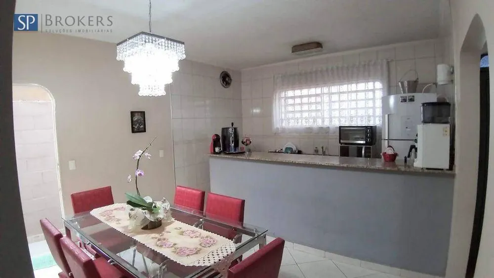 Casa, 3 quartos, 180 m² - Foto 4