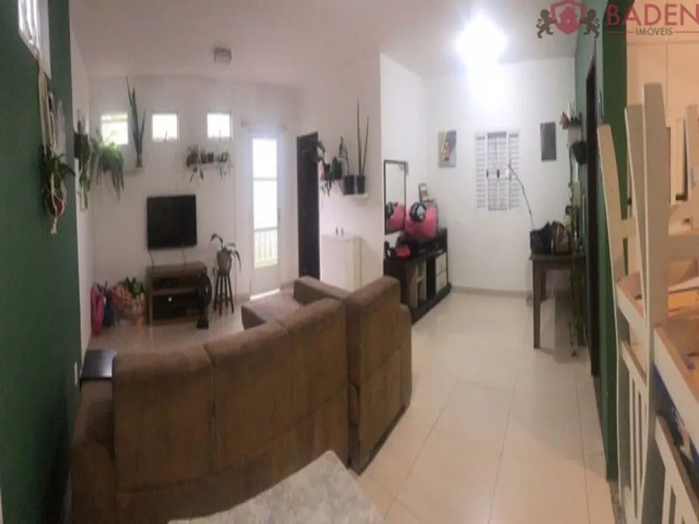 Casa, 5 quartos, 263 m² - Foto 1