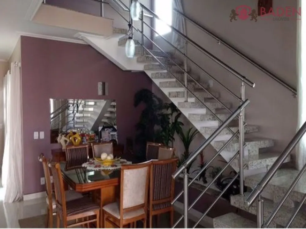 Casa, 4 quartos, 300 m² - Foto 4