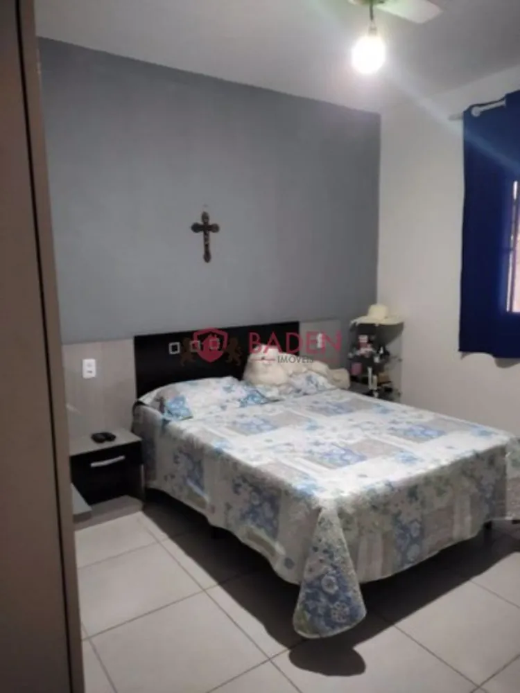 Casa, 5 quartos, 180 m² - Foto 2